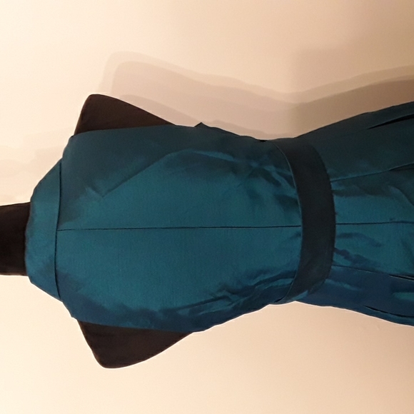 Sleeveless Teal Jewel Toned size 10P - Picture 5 of 9
